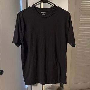 Old Navy Men's Classic Black Tee